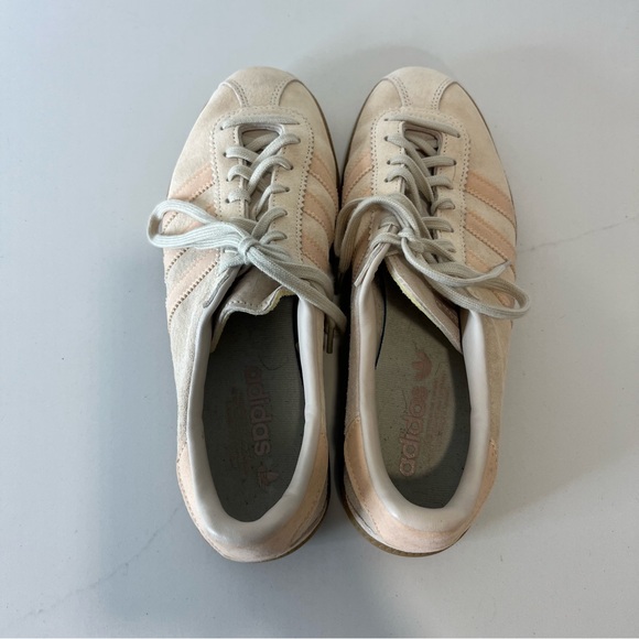 Adidas Bermuda Suede Sneakers Beige Gum Sole Low Top Lace Up Womens Size 8 - Picture 7 of 10